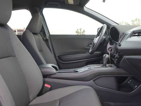 Used 2022 Honda HR-V Sport image 15