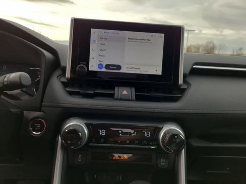 Used 2024 Toyota RAV4 XLE image 24