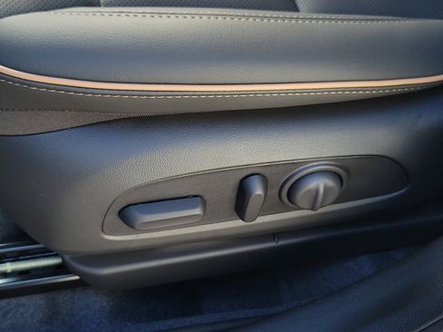 New 2026 Buick Envista Avenir image 23