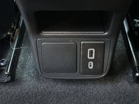 Used 2023 Buick Encore GX Preferred w/ Cold Weather Comfort Package image 15