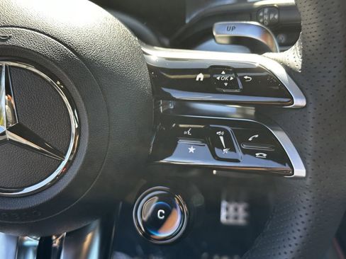 New 2025 Mercedes-Benz GLB 35 AMG 4MATIC image 29