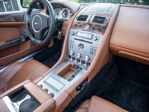 Used 2008 Aston Martin DB9 Volante RWD image 57
