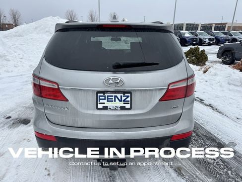 Used 2016 Hyundai Santa Fe SE image 4