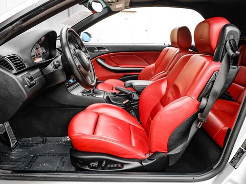 Used 2001 BMW M3 Convertible RWD image 4