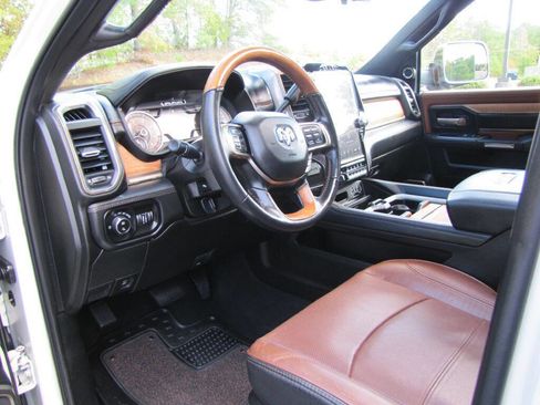 Used 2021 RAM 2500 Limited image 13