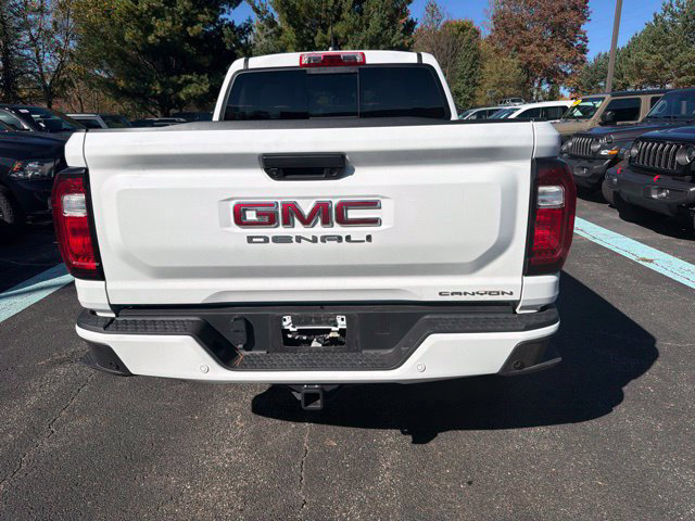 Used 2026 GMC Canyon Denali AWD/4WD image 4