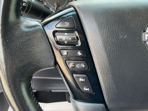 Used 2021 Nissan Armada SL RWD image 12