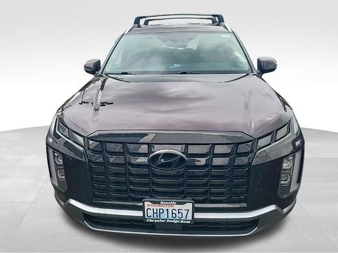 Used 2023 Hyundai Palisade SEL AWD/4WD image 3