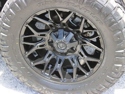 Used 2025 Ford Bronco Big Bend AWD/4WD image 15