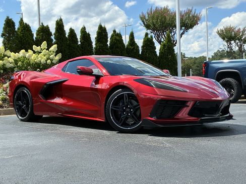 Used 2021 Chevrolet Corvette Stingray Preferred Conv w/ 2LT RWD image 2