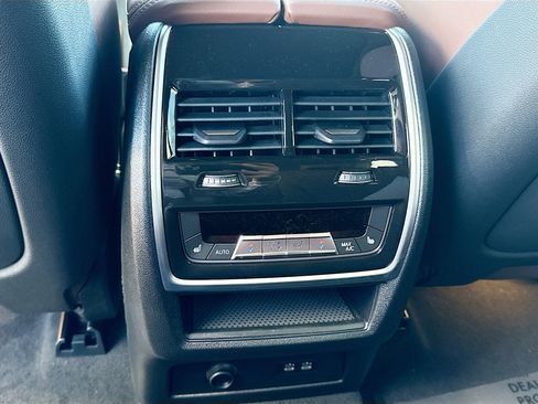 New 2026 BMW X5 xDrive50e image 21