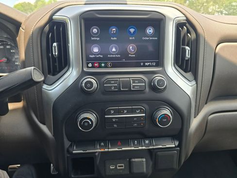 Used 2020 Chevrolet Silverado 1500 LT RWD image 19