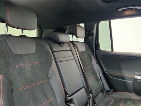 Used 2024 Mercedes-Benz EQB 250+ 250+ image 25