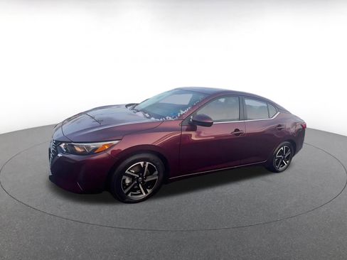 Used 2025 Nissan Sentra SV image 8