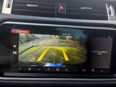 Used 2019 Land Rover Range Rover Sport HSE image 13