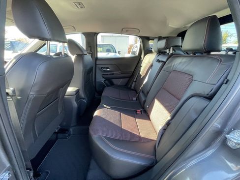 New 2025 Nissan Kicks SR image 15