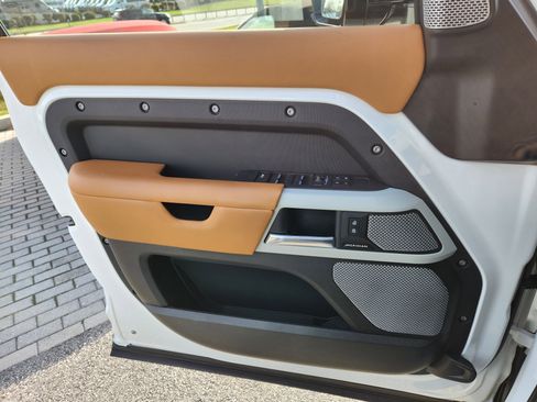 Certified 2023 Land Rover Defender 130 S image 26