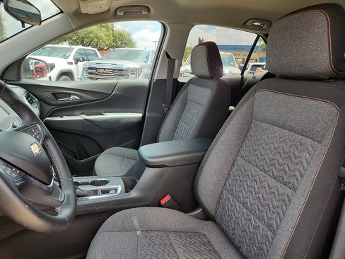 Used 2024 Chevrolet Equinox LT w/ LPO, Floor Liner Package FWD image 13