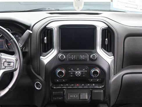 Used 2021 Chevrolet Silverado 1500 LT Trail Boss w/ Convenience Package II image 25