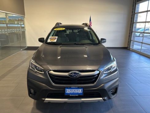 Used 2021 Subaru Outback Limited image 26