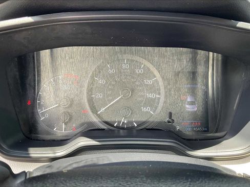 Used 2022 Toyota Corolla L image 24