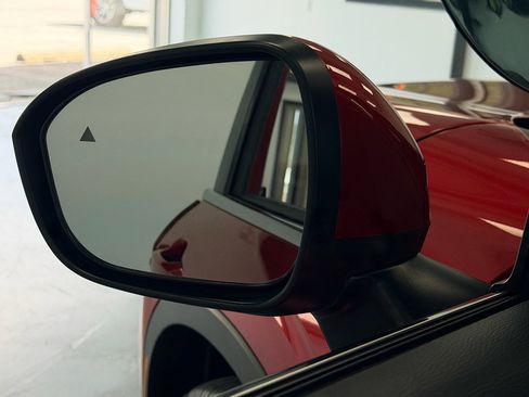 Used 2023 Mitsubishi Outlander SE image 14