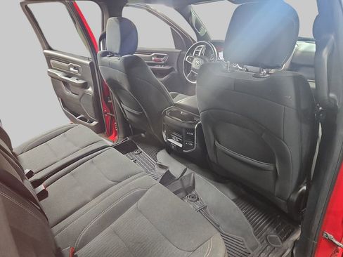 Used 2020 RAM 1500 Big Horn AWD/4WD image 13