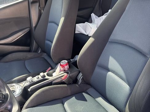 Used 2017 Toyota Yaris iA image 13