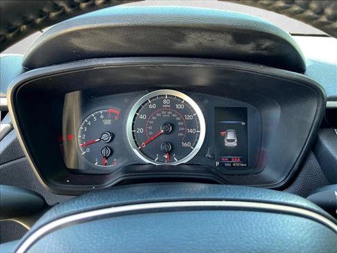 Used 2022 Toyota Corolla Cross LE w/ Moonroof Package FWD image 21