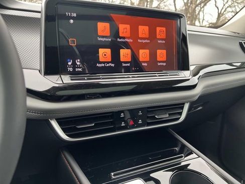 New 2026 Volkswagen Atlas Peak Edition image 18