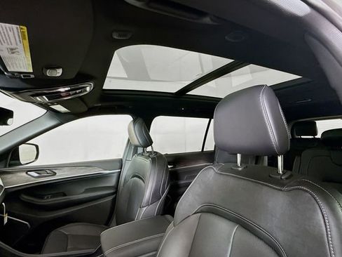 New 2026 Jeep Grand Cherokee L Limited AWD/4WD image 22