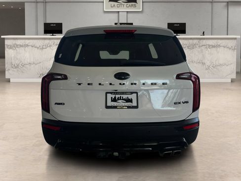 Used 2021 Kia Telluride EX w/ EX Premium Package AWD/4WD image 4