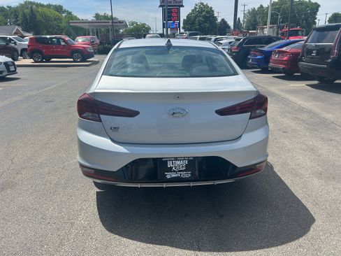 Used 2019 Hyundai Elantra SEL FWD image 4