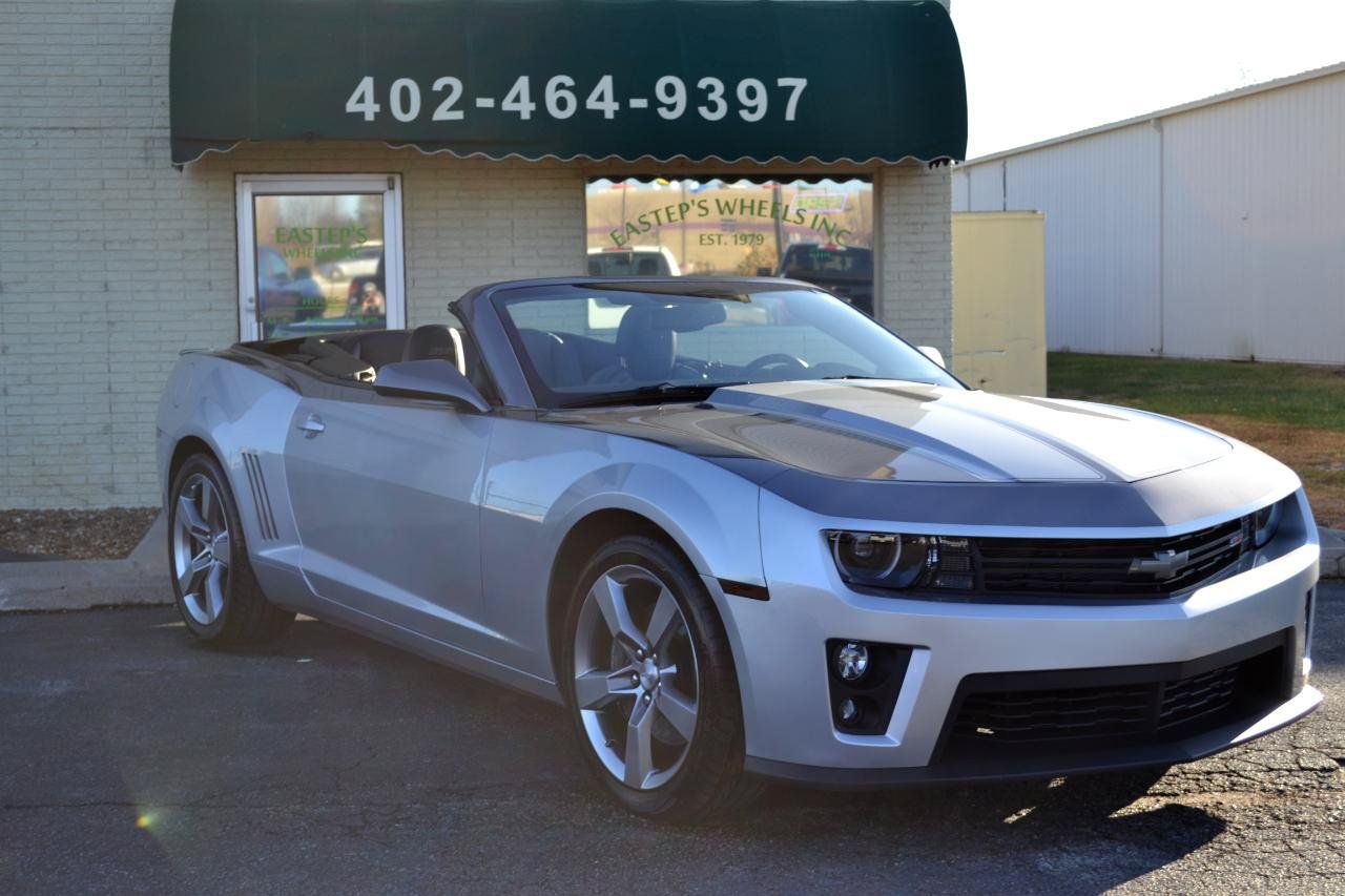 Used 2012 Chevrolet Camaro SS w/ RS Package RWD image 18