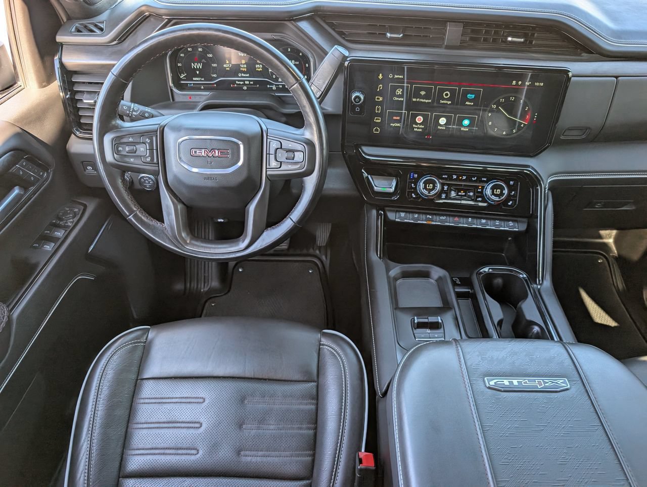 Used 2025 GMC Sierra 2500 AT4X AWD/4WD image 10