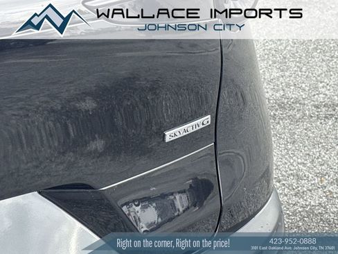 Used 2022 MAZDA CX-30 AWD 2.5 S w/ Premium Package image 11