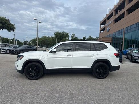 Used 2022 Volkswagen Atlas SE FWD image 2