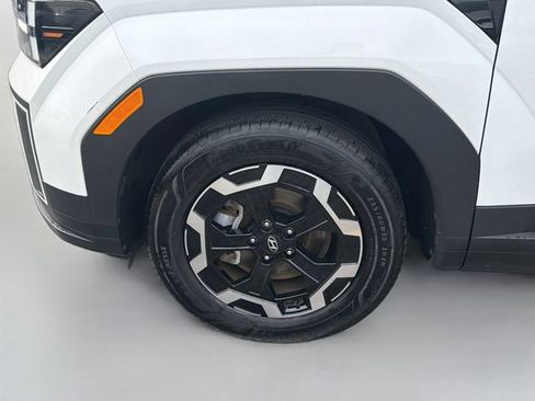 Certified 2025 Hyundai Santa Fe SEL FWD image 30