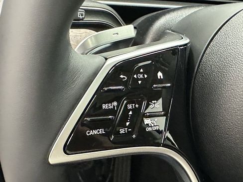 New 2026 Mercedes-Benz GLS 450 4MATIC image 29