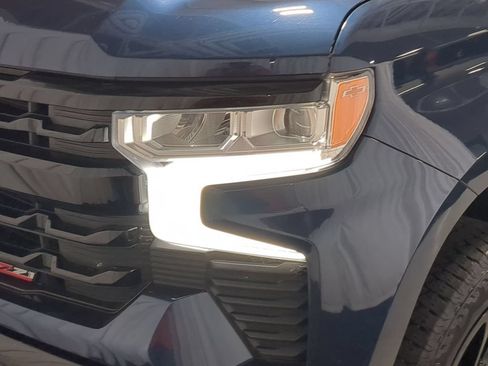 Used 2022 Chevrolet Silverado 1500 LT Trail Boss w/ Protection Package AWD/4WD image 14