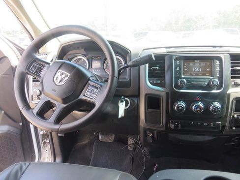Used 2017 RAM 2500 Tradesman w/ Popular Equipment Group RWD image 21