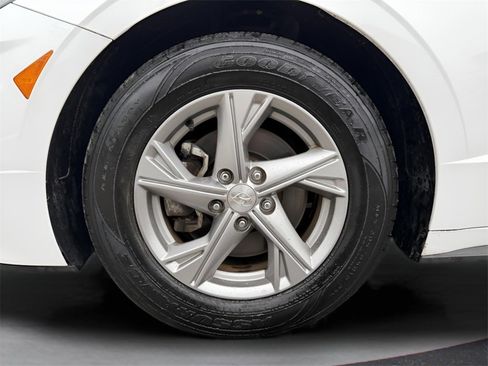 Used 2023 Hyundai Sonata SE image 10