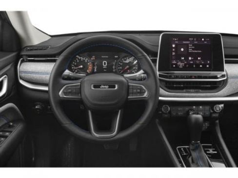 Used 2022 Jeep Compass Limited AWD/4WD image 10