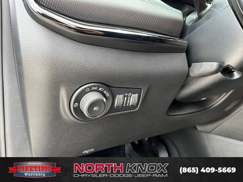 New 2026 Jeep Compass Latitude AWD/4WD image 7