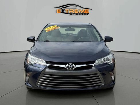Used 2015 Toyota Camry LE FWD image 9