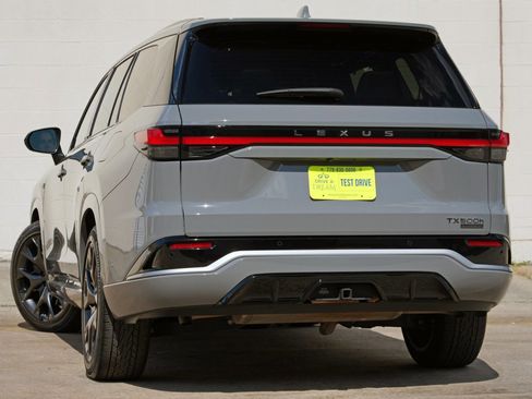 Used 2024 Lexus TX 500h AWD w/ Technology Package image 6