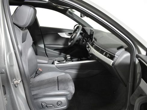 Used 2023 Audi A4 2.0T Premium Plus w/ Premium Plus Package AWD/4WD image 33