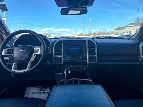 Used 2019 Ford F150 Lariat w/ Equipment Group 502A Luxury image 24