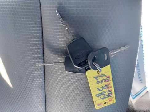 Used 2019 Ford F250 XL w/ STX Appearance Package image 21