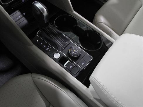 Used 2022 Volkswagen Atlas SE image 14